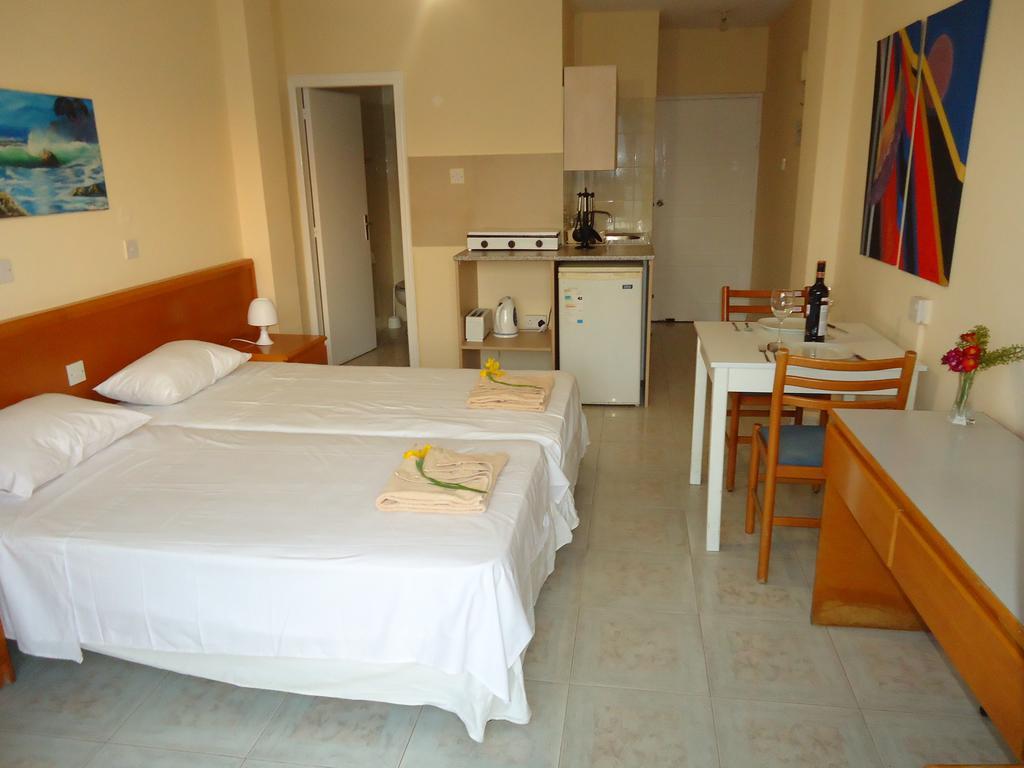 Marisa Hotel Apartments Ayia Napa Room photo